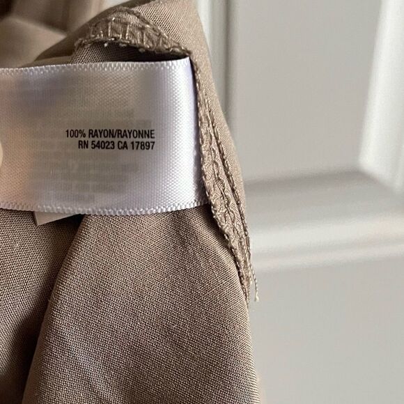 Old Navy Women’s Tan Short Sleeve V Neck Midi Dress; SZ S; BNWT - Picture 6 of 9